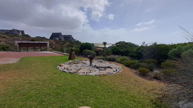 5 Bedroom Property for Sale in Stilbaai Wes Western Cape